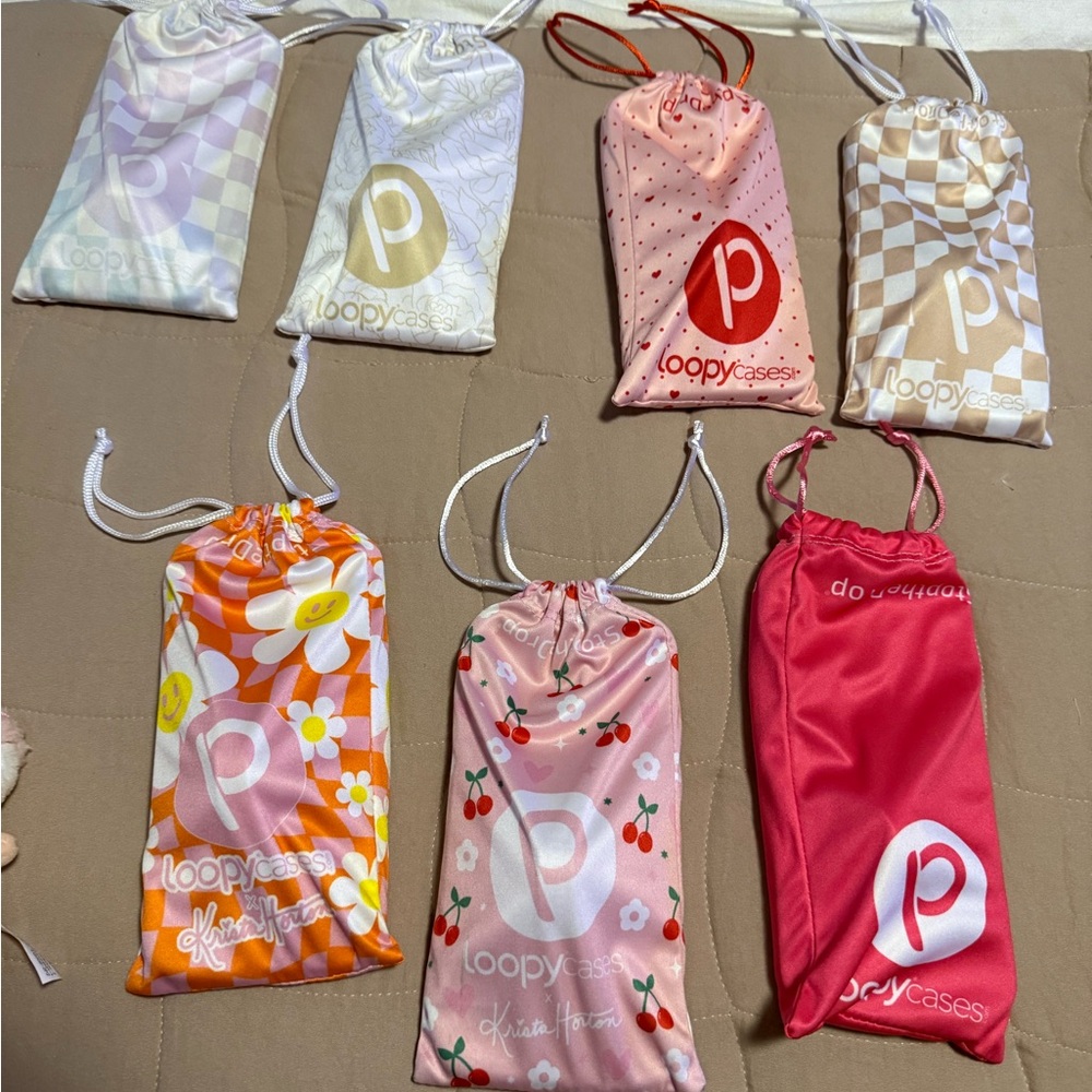 Loopy Cases Drawstring Pouches Set
14 pro max (righty)